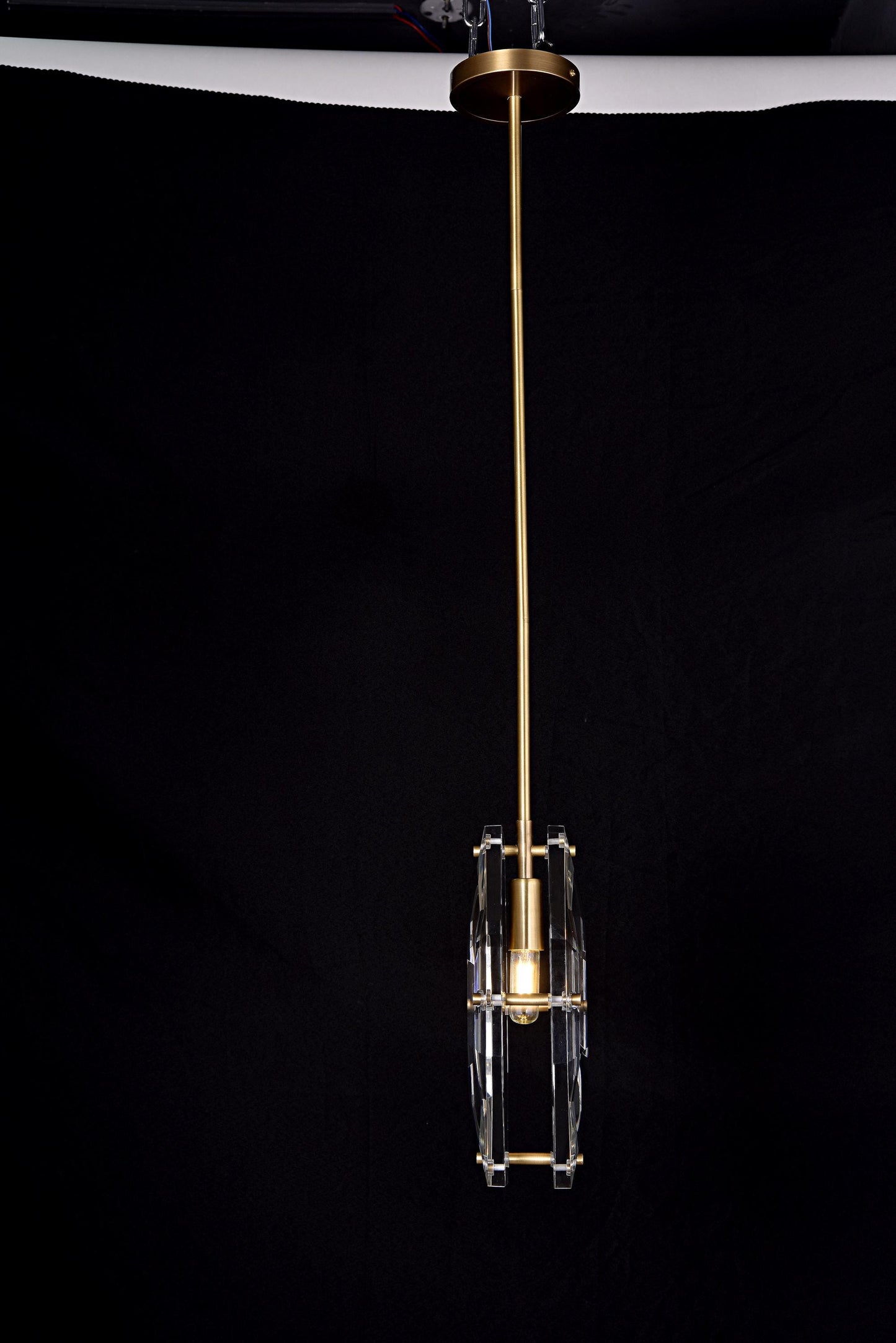 Rustic Bronze and Copper Chandelier with Elegant Crystal Accents – Vintage Style Lighting Fixture