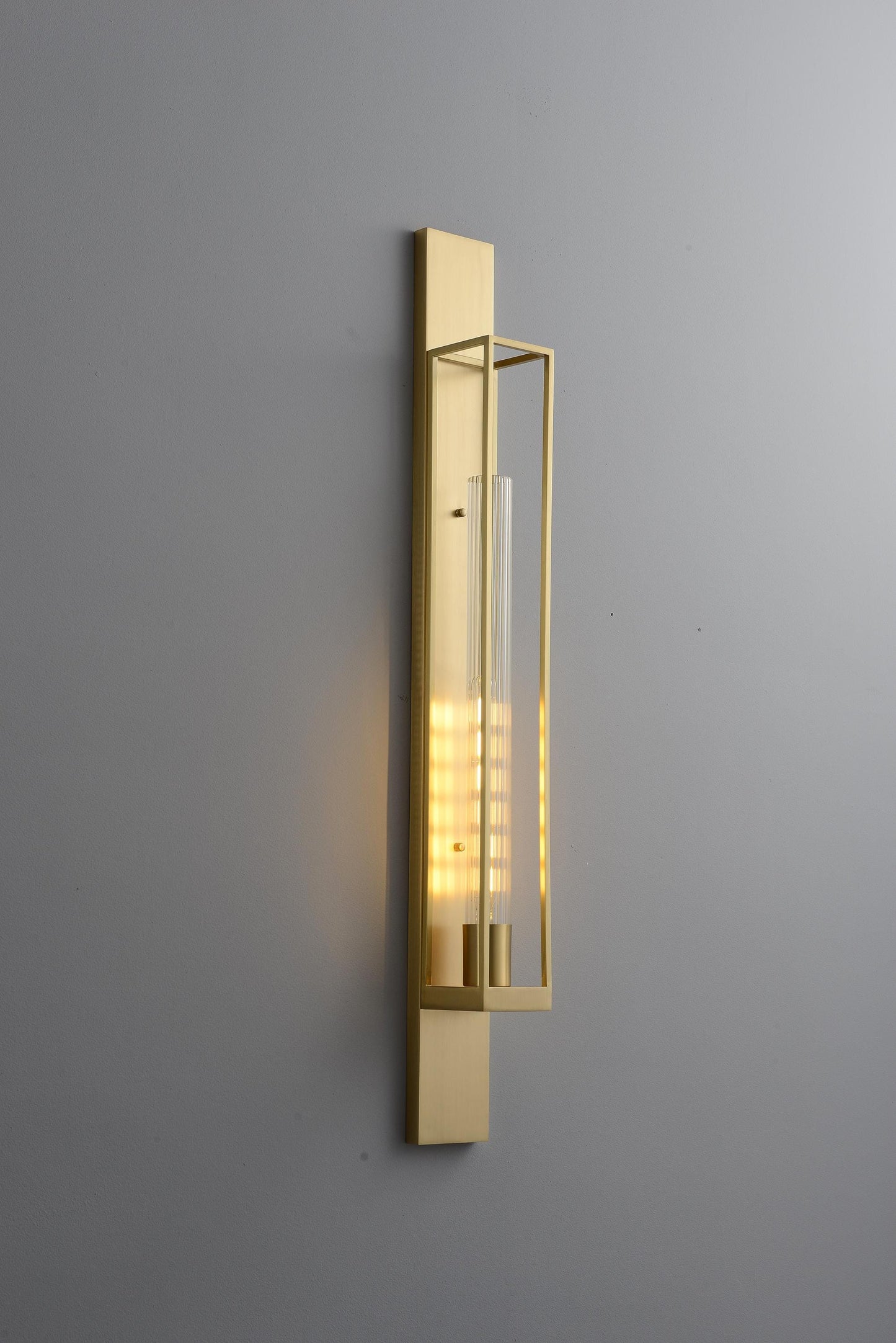Modern Copper Wall Light Fixture | Stylish Glass and Copper Wall Sconce with Vintage Art Deco Design