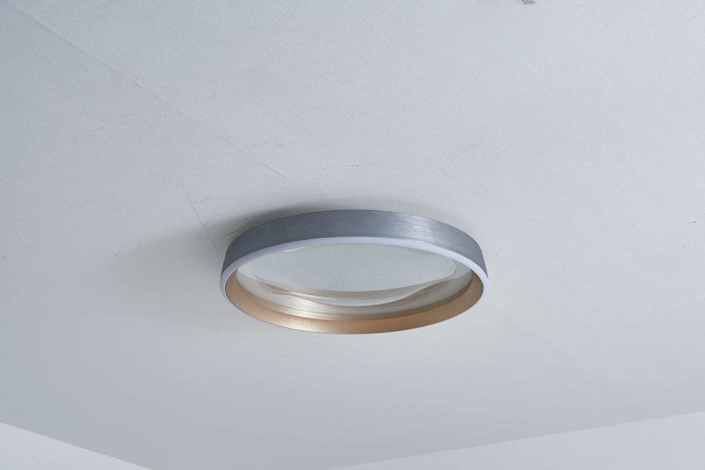 Custom Aluminium Crystal Ceiling Lamp | Luxury Industrial Lighting for Dining Rooms with Energy-Efficient LED Design