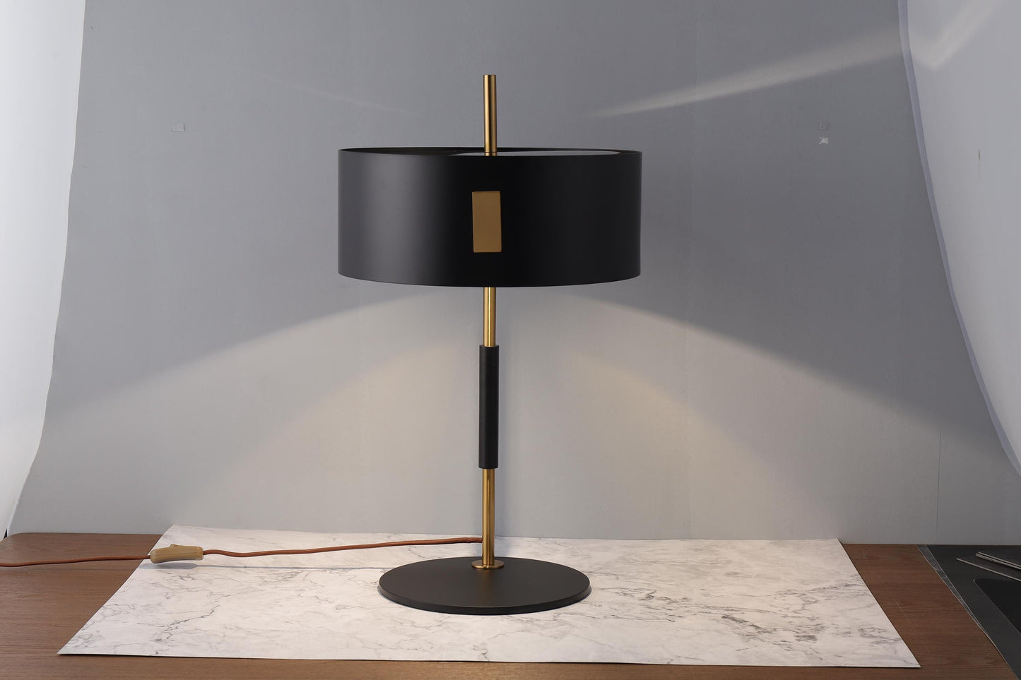 Rustic Copper and Black Iron Table Lamp | Stylish Industrial Desk Lamp with Modern Metal Finish