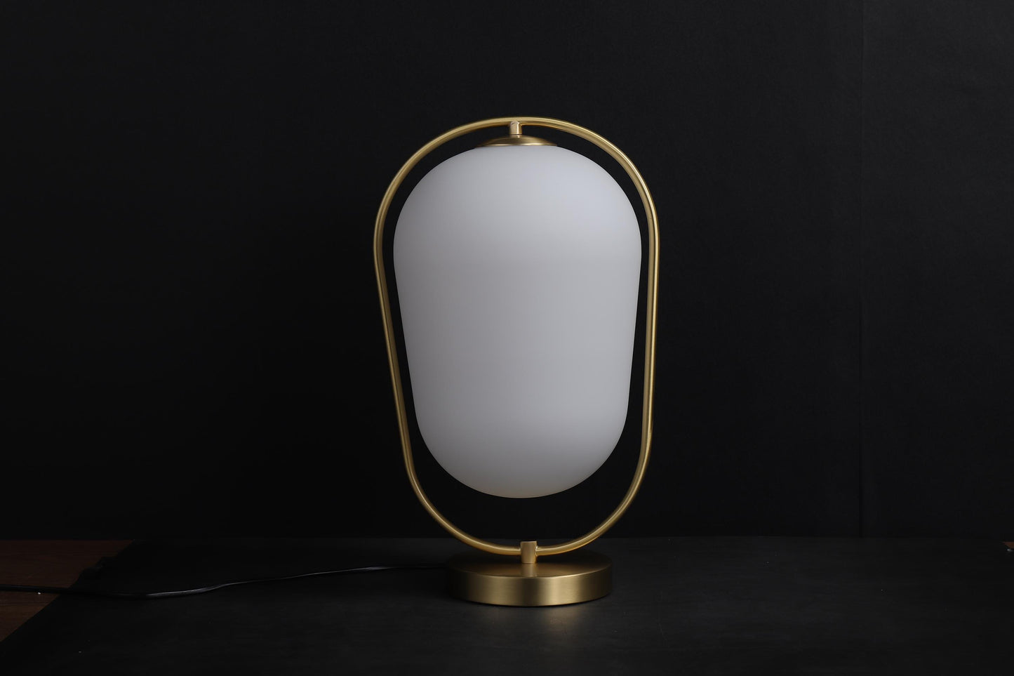 High-Quality Copper Table Lamp with Sleek Aluminum Stand | Minimalist Design for Modern Desk Lighting