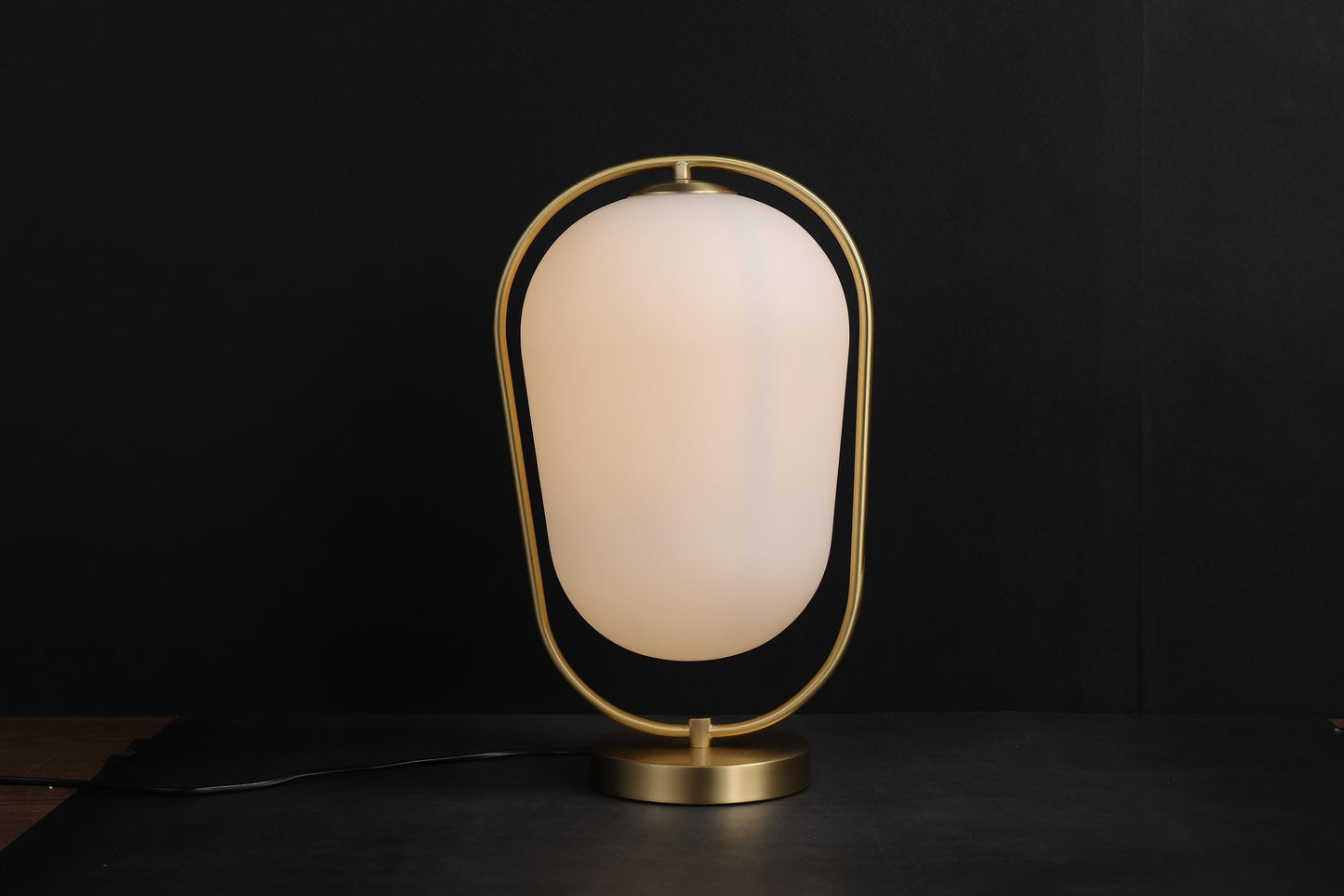 High-Quality Copper Table Lamp with Sleek Aluminum Stand | Minimalist Design for Modern Desk Lighting