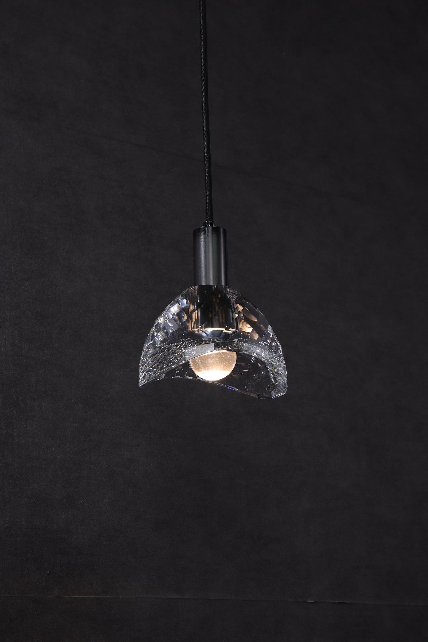 Luxury Black Copper Modern Chandelier with K9 Crystal-Elegant Copper and Crystal Hanging Light