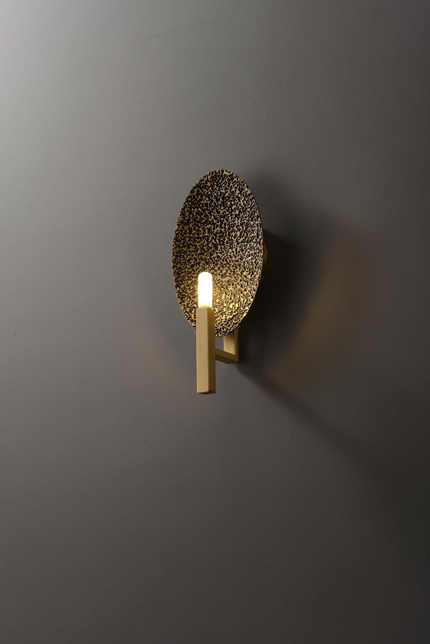 Copper Wall Sconce Brass Lamp Body – Elegant Light Fixture for Any Space