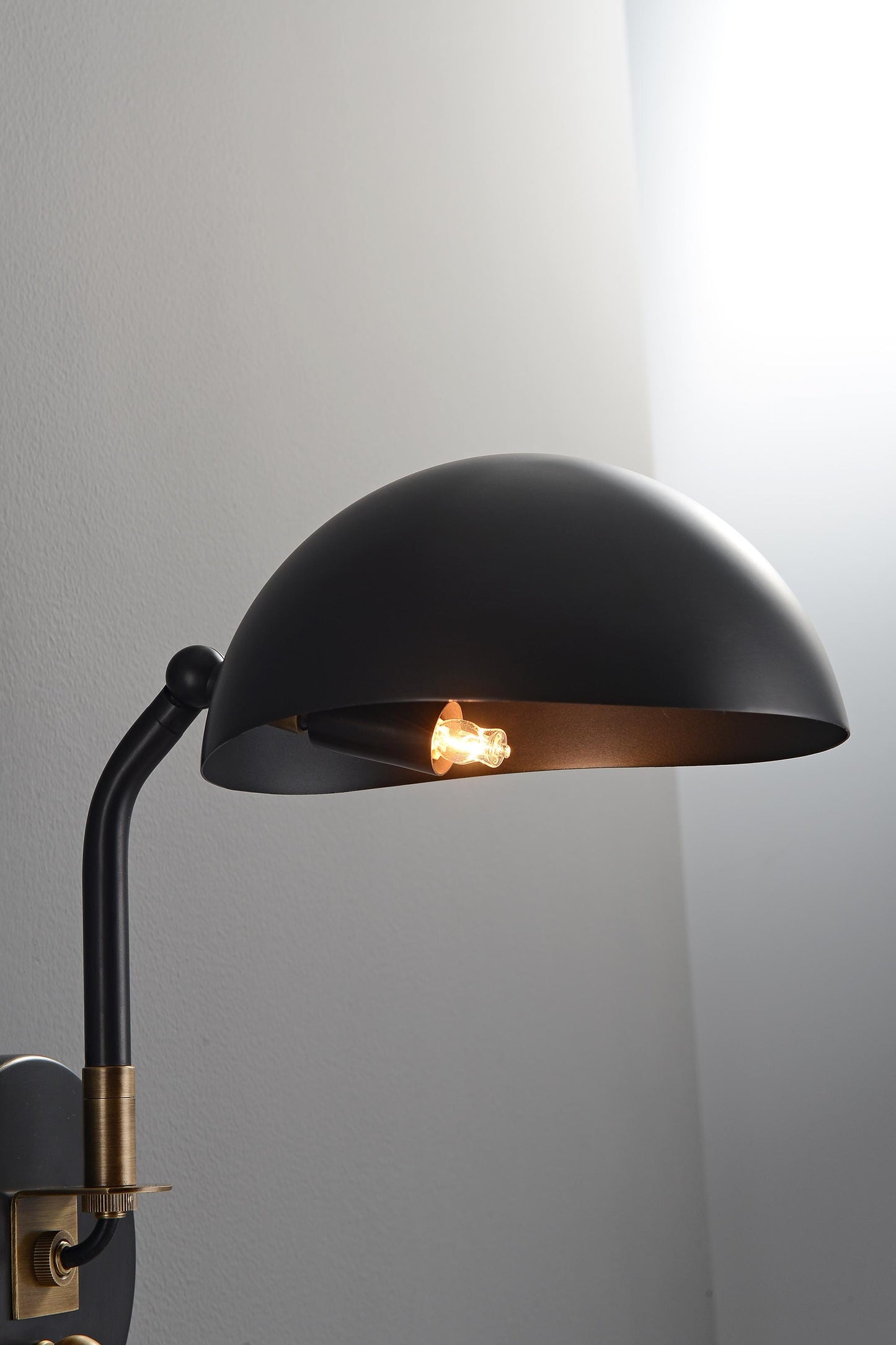 Vintage Lamp | Mid-Century Iron Wall Lamp Light Fixture
