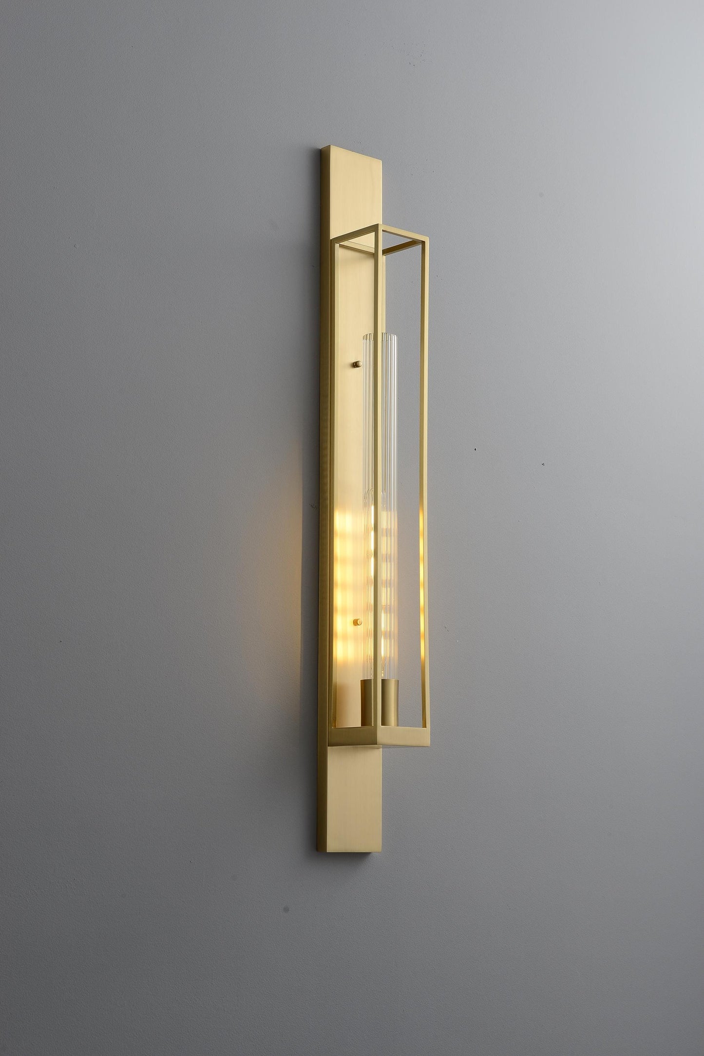Modern Copper Wall Light Fixture | Stylish Glass and Copper Wall Sconce with Vintage Art Deco Design