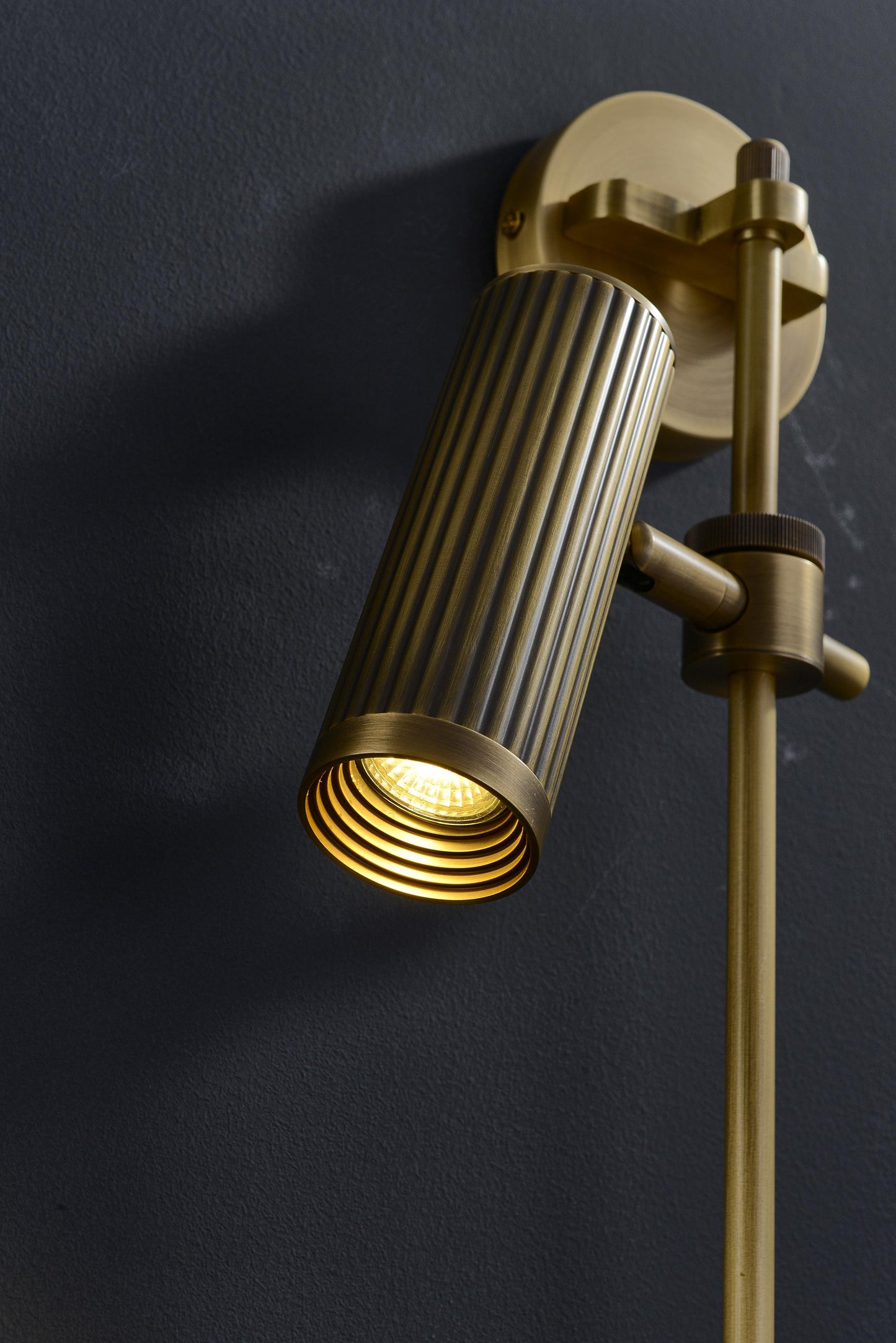 Chic Bronze Wall Lighting Fixture | Elegant Copper Wall Sconce for Industrial Spaces