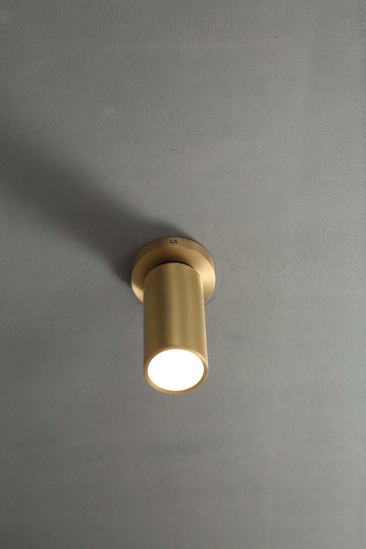 Unique Copper and Aluminum Ceiling Illumination | Modern Copper Pendant Light with Stylish Design