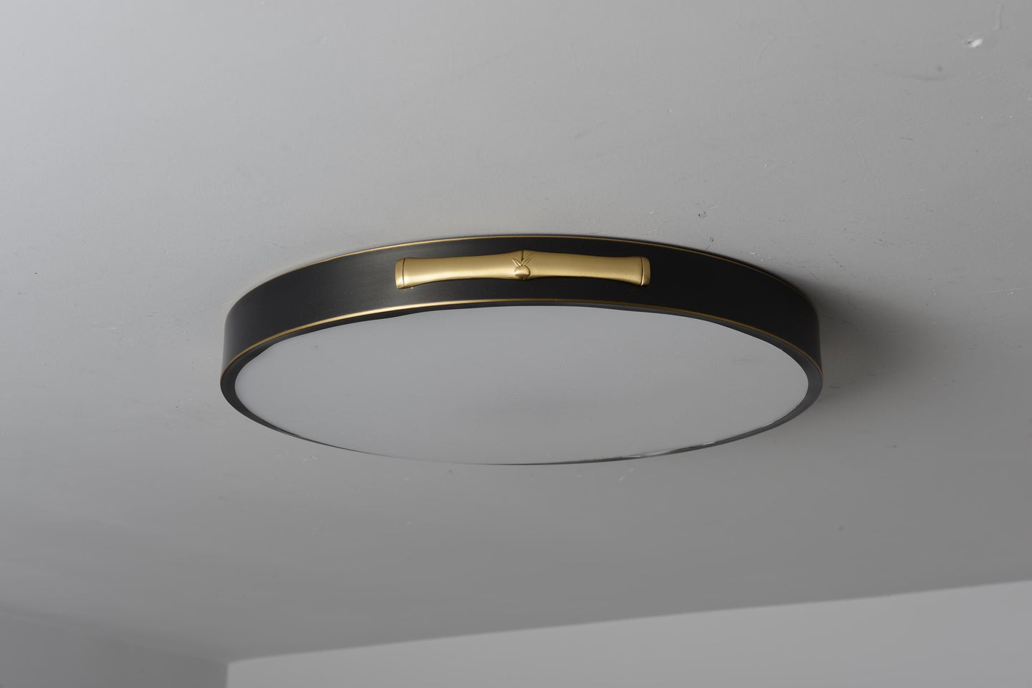 Chic Copper Ceiling Fixture with Black and Acrylic Design – Stylish Pendant Light for Elegant Spaces