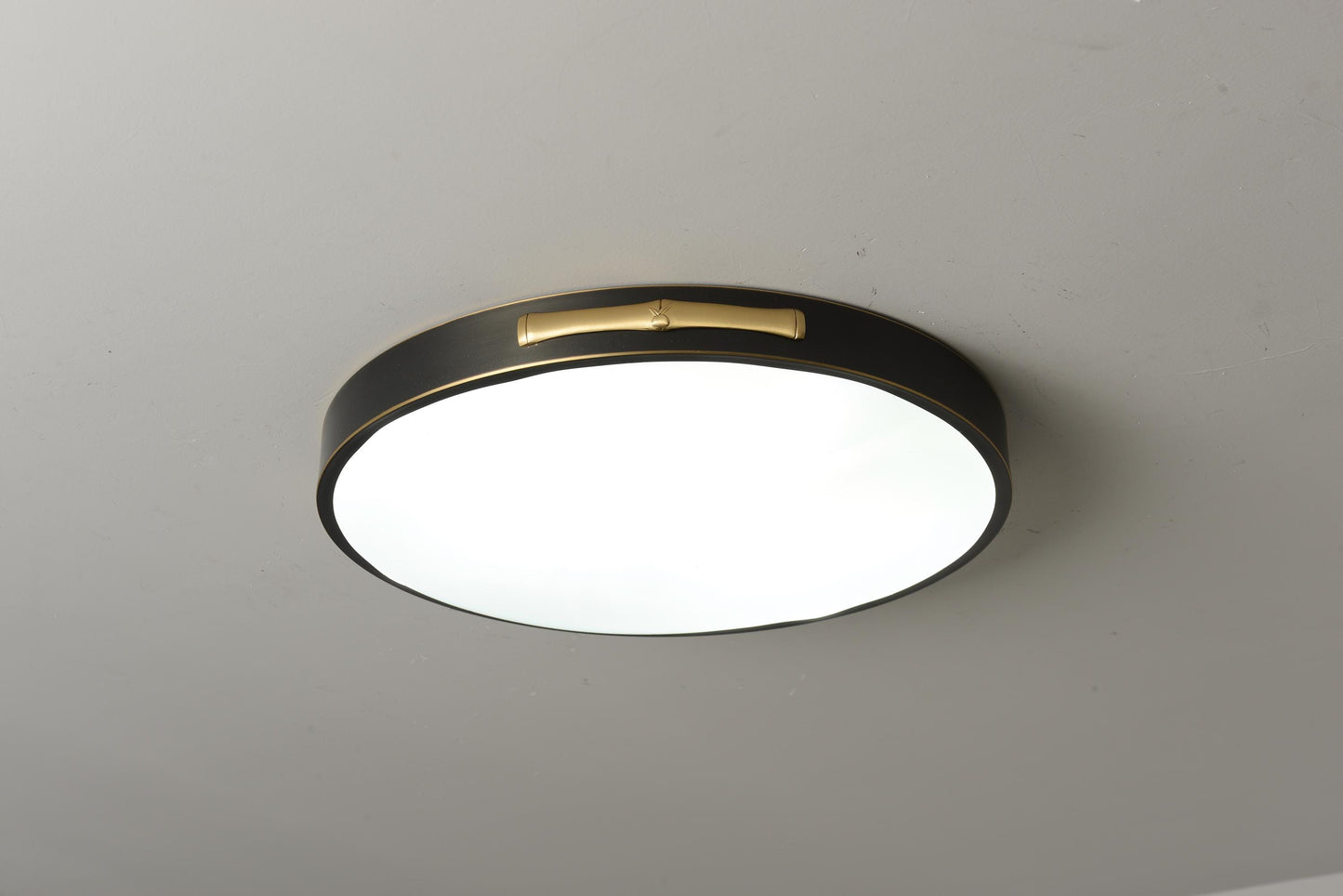 Chic Copper Ceiling Fixture with Black and Acrylic Design – Stylish Pendant Light for Elegant Spaces