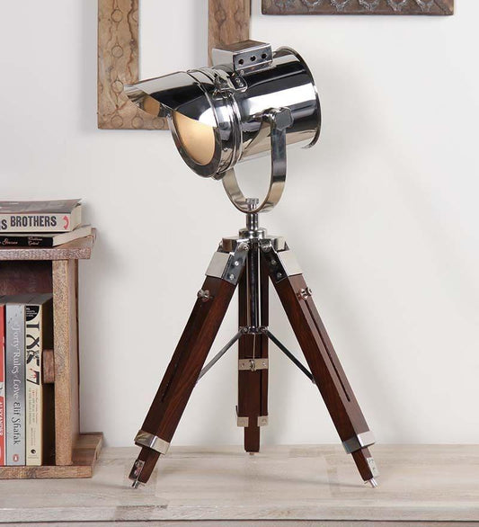 Doozie Modern Tripod Table Lamp In Nickel Finish