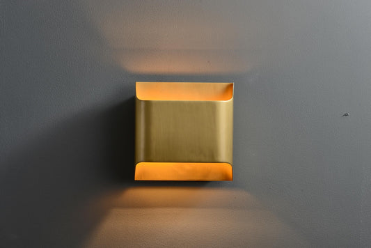 Modern Bronze Wall Lamp Luxury Brass Copper Hanging Light Fixture Antique Mid-Century Design