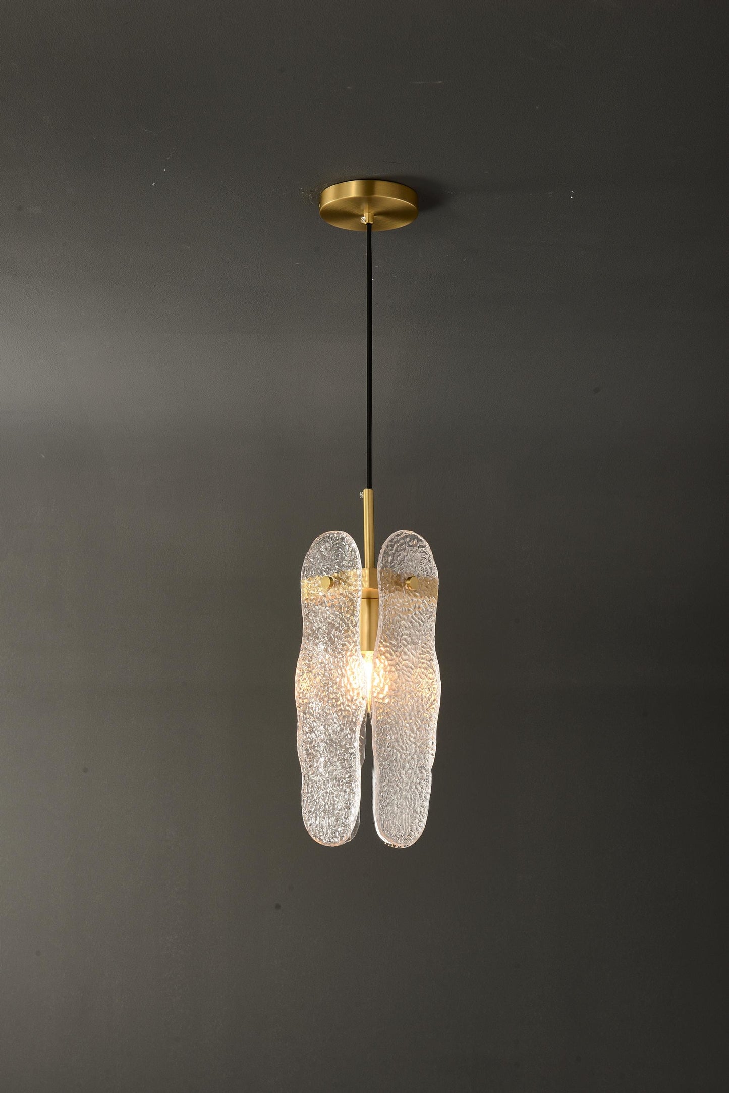 Refined Single-Hanging Copper and Glass Chandelier | Modern Pendant with Artistic Crystal Accents