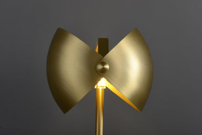 Artistic Vintage Copper Table Lamp | Minimalist, Sustainable Lighting for Industrial Bedroom Designs